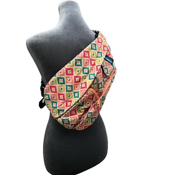 KAVU Rope Multicolored Sling Crossbody Bag - Picture 1 of 3
